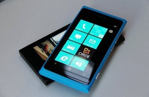 诺基亚lumia800行货月底开卖 仅售2999